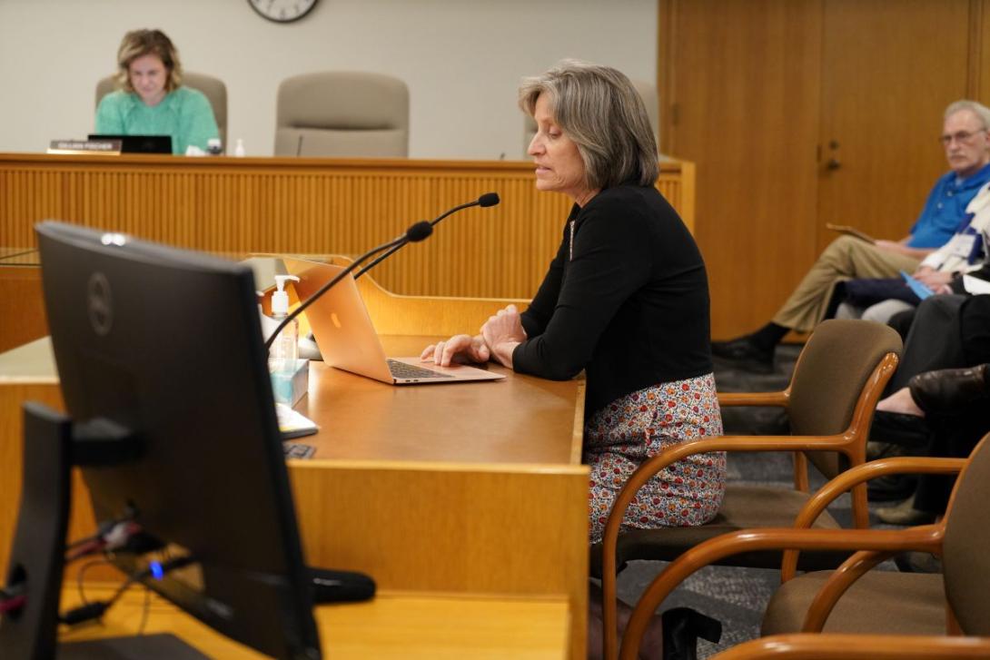 State Sen. Lisa Reynolds