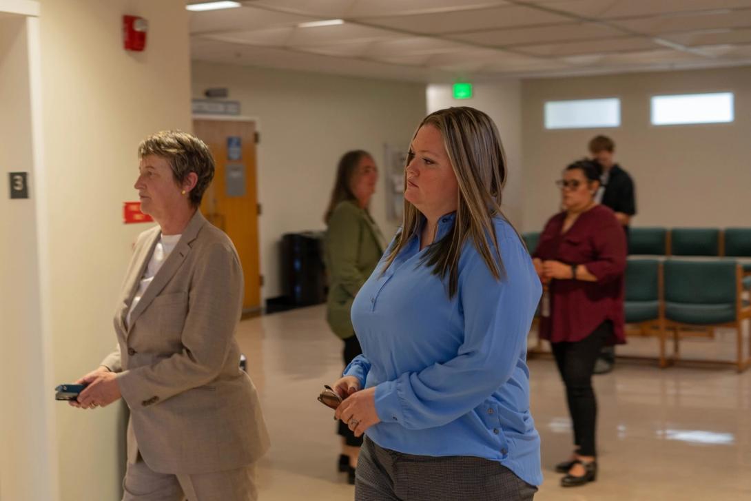 Dani Marie Schofield attends a pre-trial hearing with her attorney at Jackson County's courthouse in Medford on May 28, 2025. Dani Marie Schofield attends a pre-trial hearing with her attorney at Jackson County's courthouse in Medford on May 28, 2025.